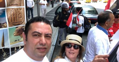 مواطن مصري بأمريكا: سادت الفرحة بين المصريين اليوم فى ذكرى الثورة.. فيديو