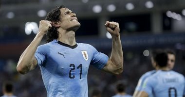 "كافانى" أفضل لاعب فى مباراة الأوروجواى والإكوادور 
