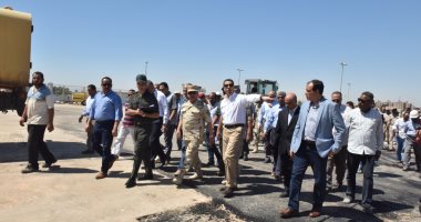 وزير الرى وكامل الوزير يتفقدان مشروع قناطر أسيوط الجديدة ومحطتها الكهرومائية.. فيديو