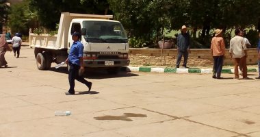 حملة مكبرة لنظافة وتجميل مستشفى الداخلة العام بدعم مجلس المدينة.. صور