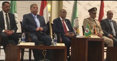 صور.. رئيس هيئة قضايا الدولة يفتتح دورة تدريبية لمستشاريها بمحافظات القناة