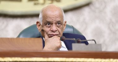رئيس البرلمان: القوات المسلحة مصنع الوطنية وتكريم من ضحى بروحه لا يعد تمييزا