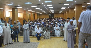 فيديو وصور.. إقبال المواطنين على تسديد رسوم فحص أملاك الدولة لتقنينها فى الأقصر
