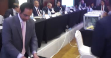 فيديو.. فوز ياسر زعزع وعمرو الجناينى بمقعد أمناء الحفظ بمجلس إدارة شركة مصر للمقاصة
