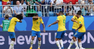 ملخص وأهداف مباراة البرازيل والمكسيك 2 - 0 فى كأس العالم  