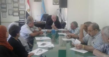 وكيل بيطرى الغربية يوجه بزيادة تكثيف حملات التوعية والإرشاد بالقرى الأكثر احتياجا 