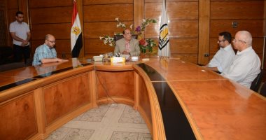صور.. وفد جامعة ديفيس الأمريكية يزور جامعة أسيوط لبحث سبل التعاون المشترك