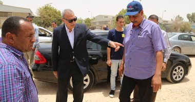 صور .. محافظ قنا يتفقد أعمال الرصف بعدد من شوارع المدن 