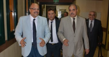 رئيس جامعة الأزهر يتفقد المستشفى التخصصى ويثمن جهود القائمين عليها (صور)