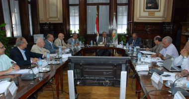 الزراعة تبحث البدائل المتاحة لتحقيق أقصى استفادة من مشروع غرب المنيا