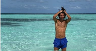 صور.. محمد الننى يودع أحزان المونديال بأجازة فى المالديف
