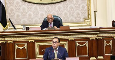 مدبولى: نعمل على تمكين الاستفادة من نتائج الإصلاح الاقتصادى خلال عامين - صور