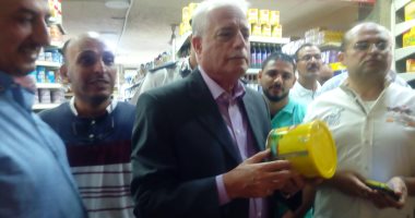 صور.. محافظ جنوب سيناء يفتتح شوادر السلع الغذائية بأسعار مخفضة