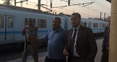 وزير النقل يتابع إجراءات تسهيل حركة الركاب بمحطة المرج القديمة بعد غلق المرج الجديدة 