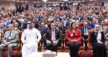 وزيرة التخطيط: جائزة مصر للتميز الحكومى نموذج للتعاون بين مصر والإمارات - صور