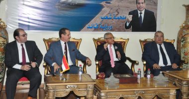 صور.. رئيس جامعة المنيا يترأس وفد الجامعة بمعرض الجامعات المصرية بالرياض