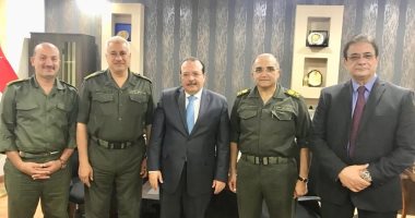 وزير الإسكان:  نتلقى اقتراحات المطورين العقاريين بشأن تصدير العقار المصرى