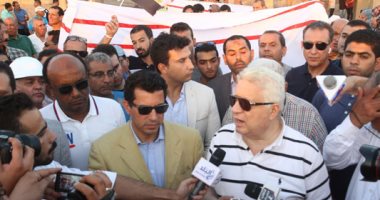 صور.. وزير الرياضة يشارك مجلس الزمالك فى وضع حجر أساس فرع أكتوبر
