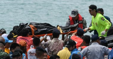 صور..مصرع شخص فى حادث انقلاب قارب تايلاند السياحى وارتفاع المفقودين لـ56