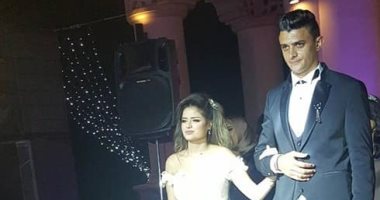 فيديو.. لاعبو الزمالك يقدمون التهنئة لعمر السعيد بعد حفل زفافه