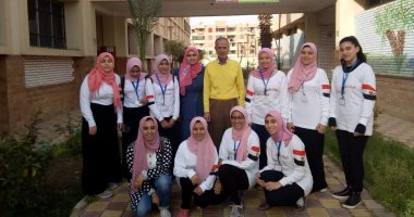 صور.. أنشطة صيفية بالإدارة التعليمية للعاشر من رمضان لتنمية مهارات الطلاب والمدرسين