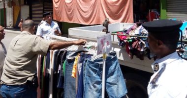 شرطة المرافق تزيل الإشغالات بشوارع الطالبية والعمرانية وحدائق الأهرام وأكتوبر