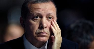 "جئناكم بالقمع".. أردوغان يؤدى اليمين غدا ويكتب سطر النهاية فى ديمقراطية تركيا.. السلطات تقود حملة فصل تعسفى فى صفوف موظفى الدولة قبل ساعات من القسم.. اعتقالات عشوائية لجنرالات الجيش.. وخبراء: القادم أسوأ