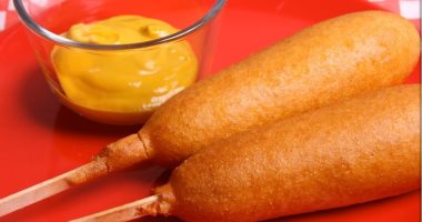 طريقة عمل كورن دوج