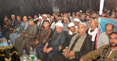 صور.. إنهاء خصومة ثأرية عمرها 10 سنوات بين عائلتى عبدالعال والمعابدة بسوهاج