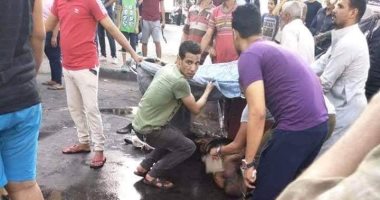 صور.. إصابة 3 أشخاص بحريق دراجة نارية بالسويس 