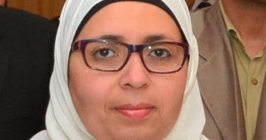 رئيس جامعة أسيوط يعين عميدة للحاسبات والمعلومات
