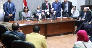 صور.. وزير الزراعة: إنشاء 5 مكاتب زراعية فى الخارج لجذب الاستثمار الزراعى والحيوانى