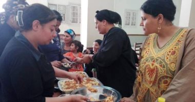 تدريب 46 سيدة ببنى سويف على صنع وجبات غذائية من فول الصويا (صور)