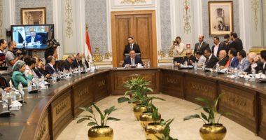 صور.. بدء اجتماع لجنة دراسة برنامج حكومة "مدبولى" لاستعراض تقريرها النهائى