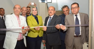 رئيس جامعة أسيوط يفتتح مركز دراسات اللغة الفرنسية بعد تطويره