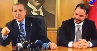 "أهلى وعشيرتى".. شعار أردوغان فى الولاية الجديدة.. الدكتاتور العثمانى يستعين بـ"أهل الثقة" فى حكومته.. إسناد الحقائب السيادية للأقرباء.. تعيين صهره وزير مالية للتعتيم على جرائم المال العام.. وغضب الشعب يتزايد