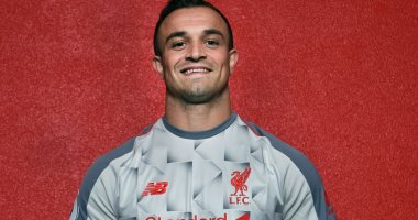 شاكيرى: سعيد للعب بجانب محمد صلاح فى ليفربول