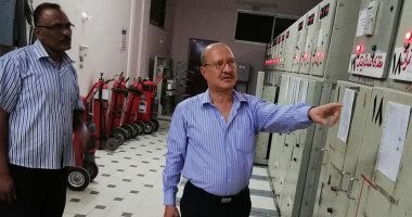 وكيل كهرباء الأقصر يتفقد محطتى توزيع السيد يوسف شمال المدينة