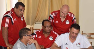 الحكام لـ عصام عبد الفتاح: المستحقات أهم من المعسكرات