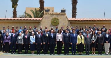 وزيرة الهجرة تلتقى أعضاء التمثيل الدبلوماسى العسكرى المرشحين للعمل بسفاراتنا 