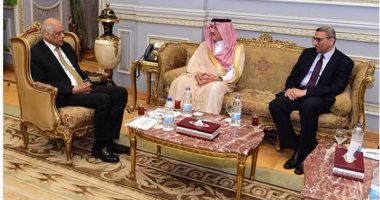 صور.. السفير السعودى فى القاهرة يكشف كواليس لقائه برئيس البرلمان