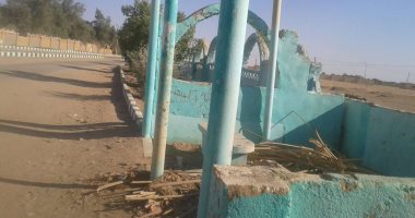 اضبط مخالفة.. انهيار استراحات طريق الهنداو موط وتحولها لأوكار للحشرات 