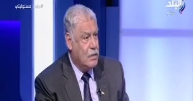 فيديو.. مشادة كلامية على الهواء بين نائب سابق وإيهاب الطماوى بسبب "منح الإقامة للأجانب"