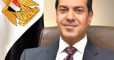 محافظ أسيوط يوافق على دعم نادى ديروط الرياضى بمبلغ 500 ألف جنيه