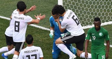 ديلى ميل: عصام الحضرى من أعظم نجوم كأس العالم 2018