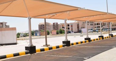 صور وفيديو.. مليون و600 ألف جنيه تكلفة ساحة سيارات الطلاب بجامعة سوهاج الجديدة