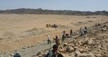 إنشاء 5 بحيرات صناعية و3 سدود لحماية مدينة الطور من السيول