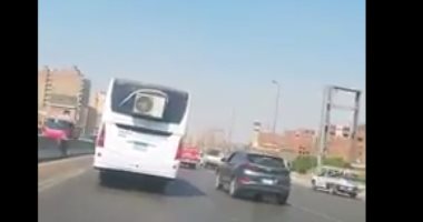 تداول فيديو لأوتوبيس يستخدم "تكييف منزلى".. ومغردون: "إحنا أروش بلد"