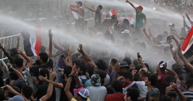 صور.. مقتل شخص فى الديوانية إثر تجدد المظاهرات جنوب العراق