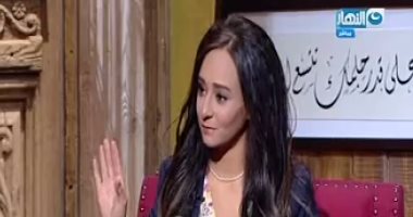 فيديو.. آية الأبنودى تكشف وصية الخال قبل رحيله بأسبوعين
